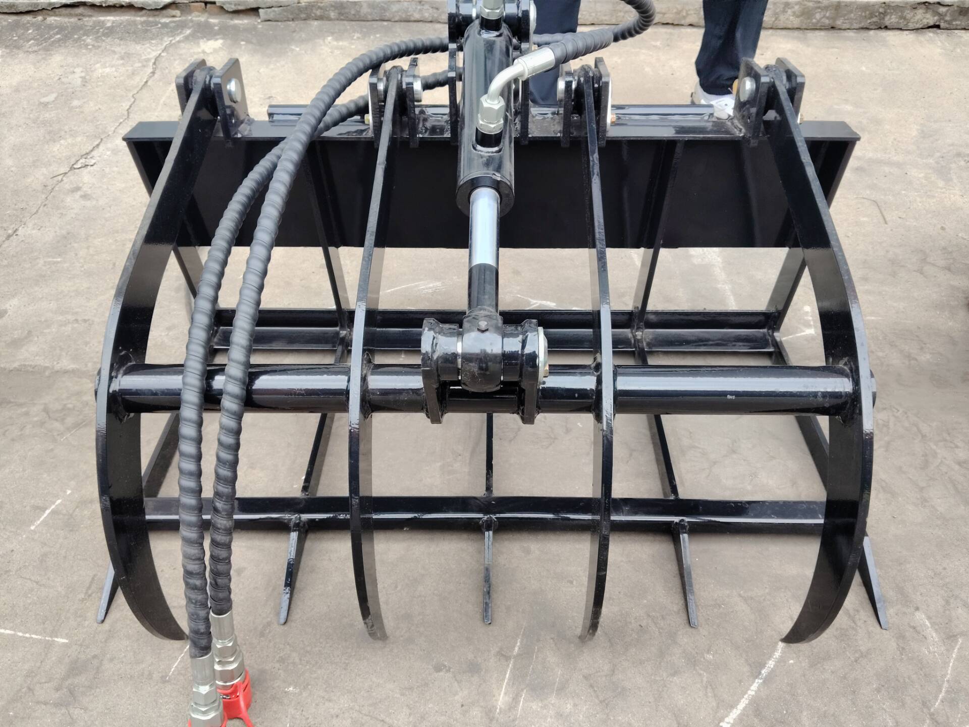 Mechanical Wood Grab